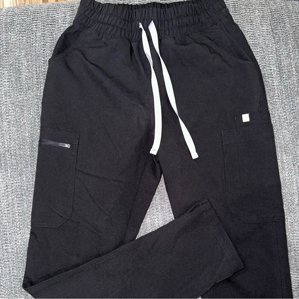 XXS-R Highwaisted Yola- Black Figs- Like New